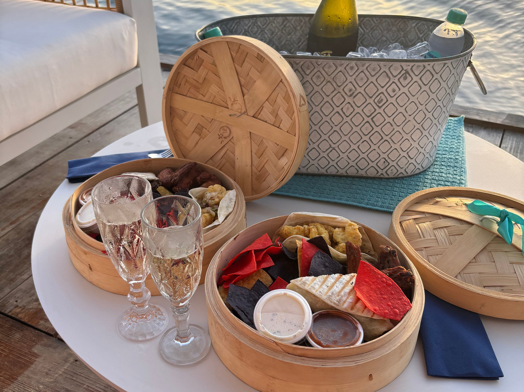 Serene Floating Massage-萨瓦内塔必去景点