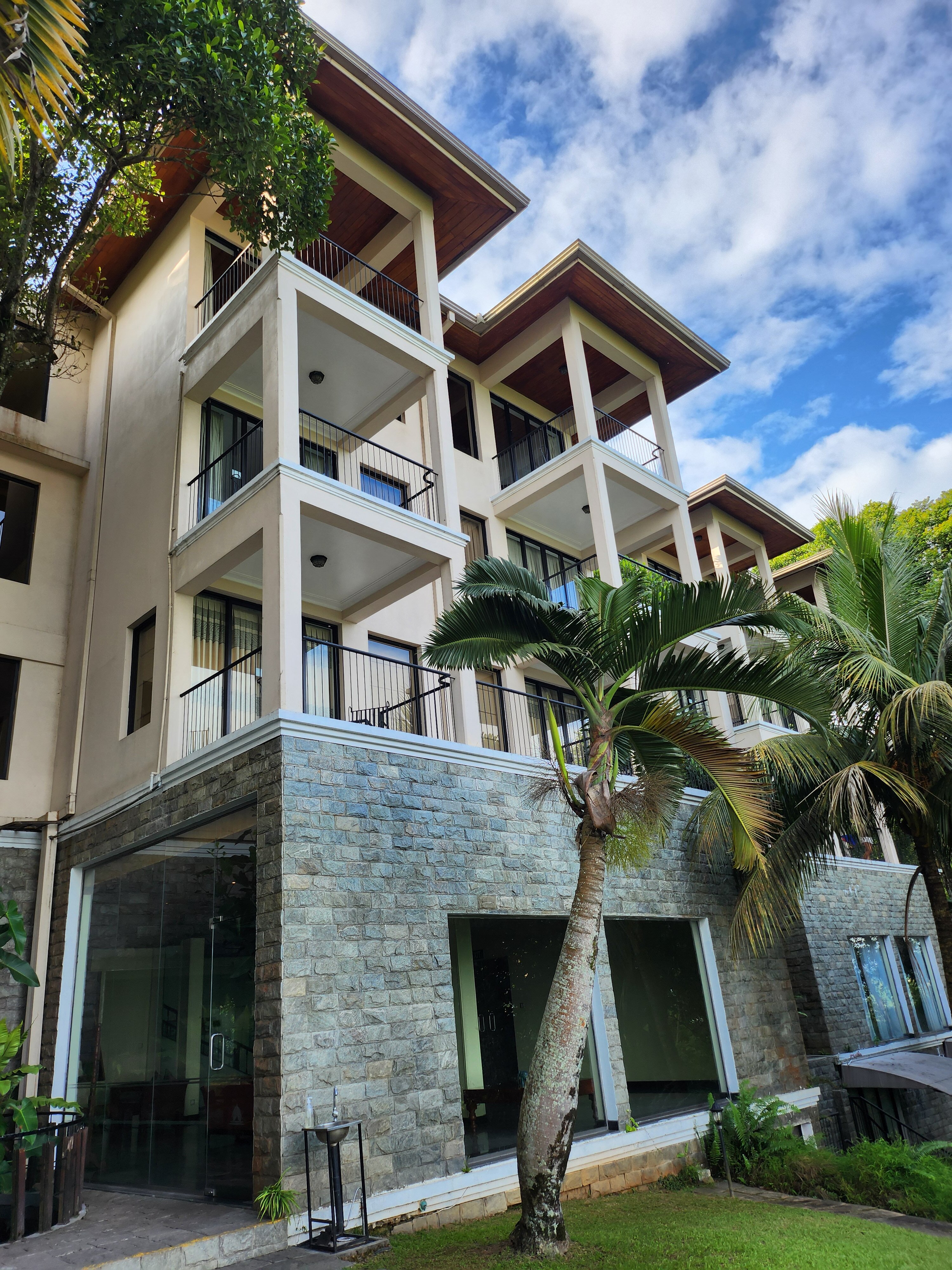 兰多雷豪华度假村-官方