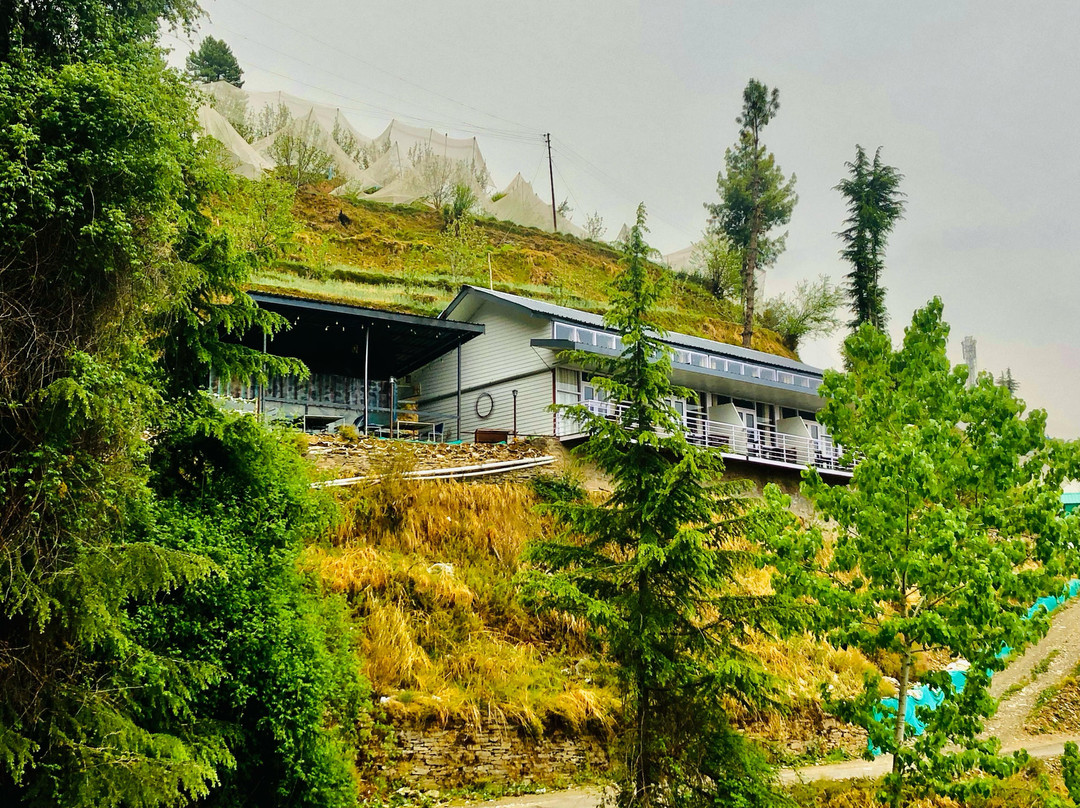 Small Victories Mountain Stay & Cafe