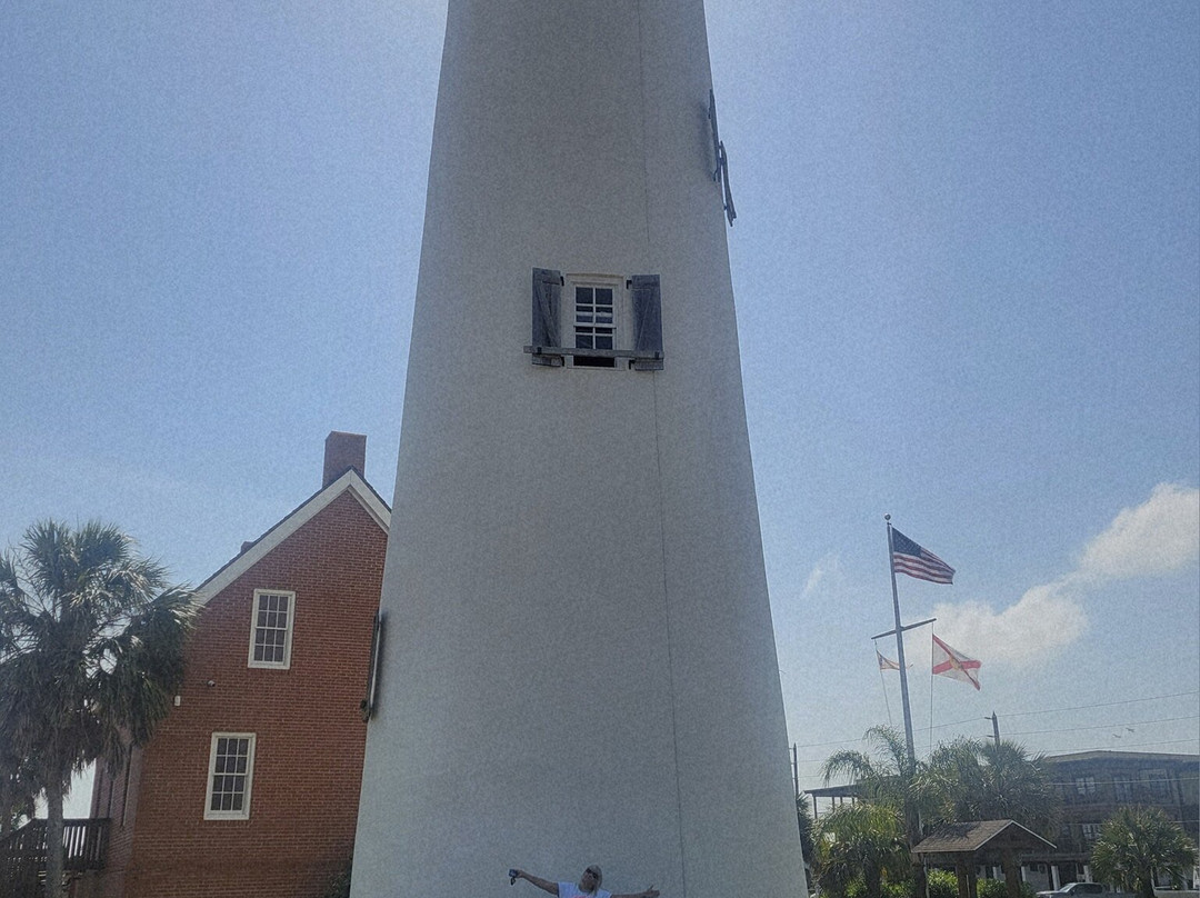 Cape St George Lighthouse景点图片