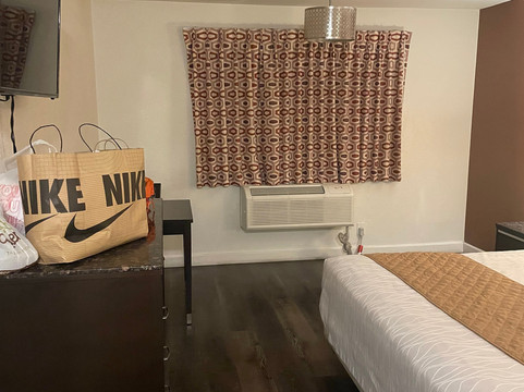 梅伍德旅馆主图