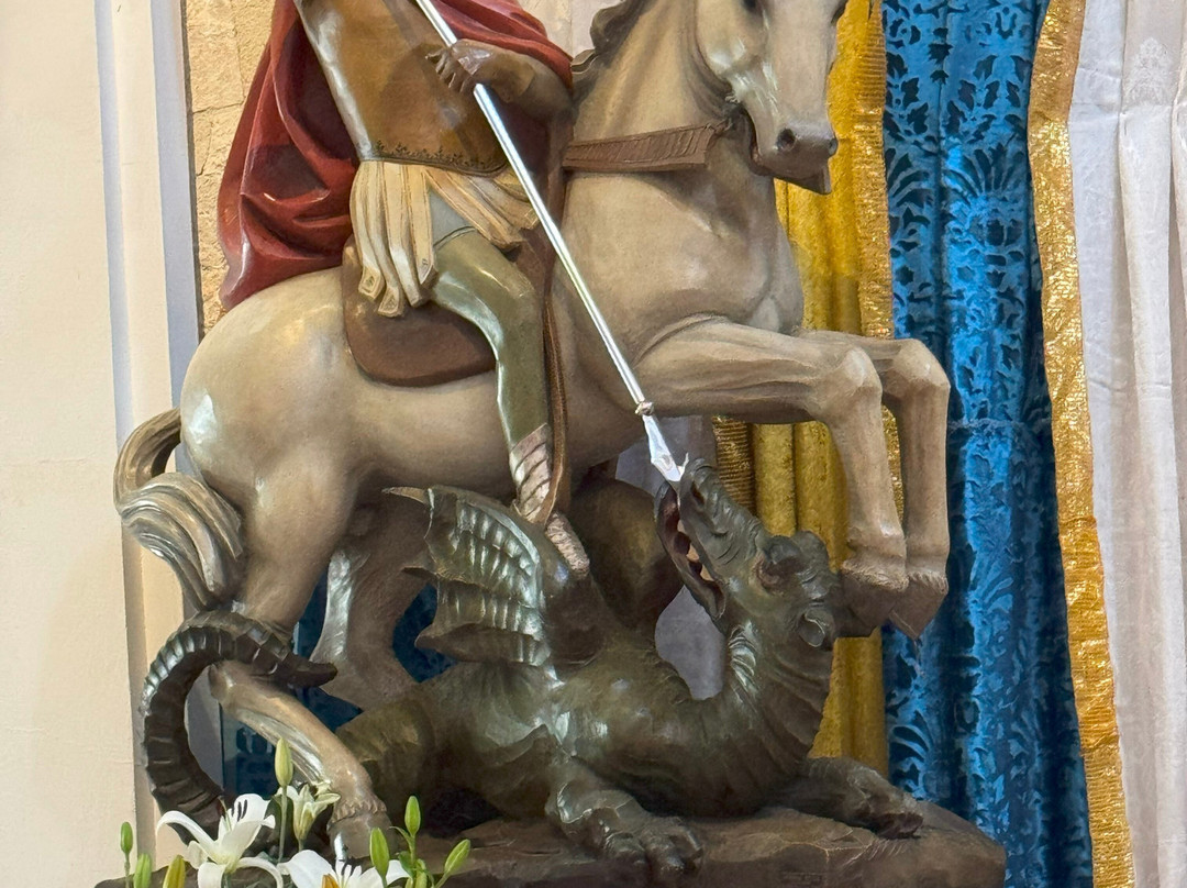 Cattedrale di Santa Maria Assunta-维耶斯泰必去景点