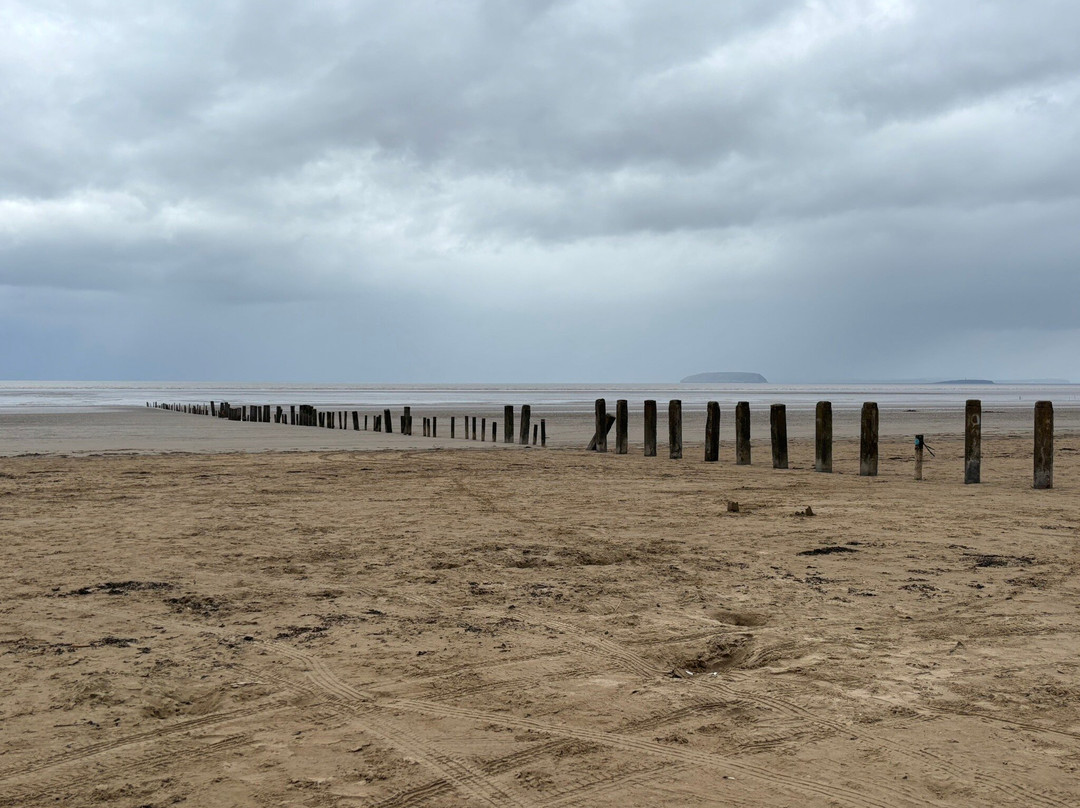 Berrow Beach-Berrow必去景点