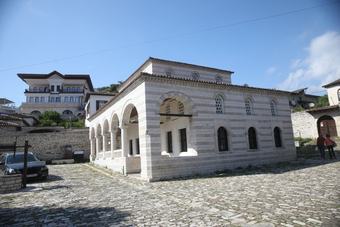 Halveti Teqe-培拉特必去景点