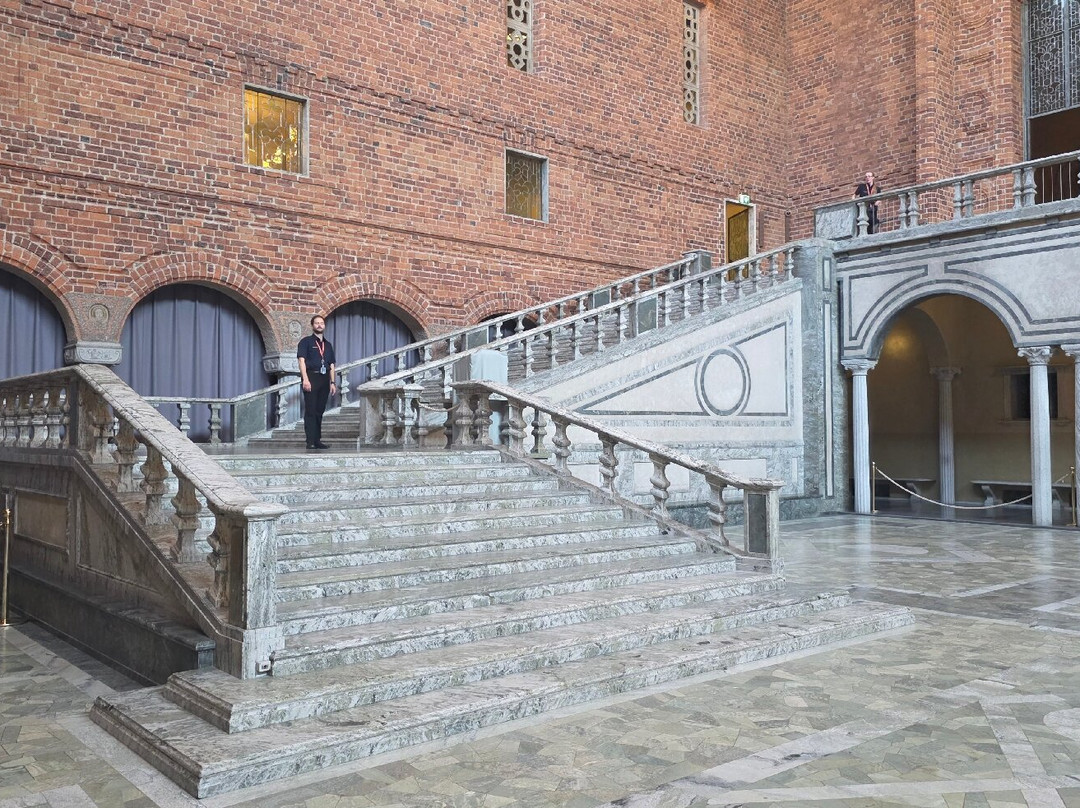 Stadshuset-埃斯基尔斯蒂纳必去景点