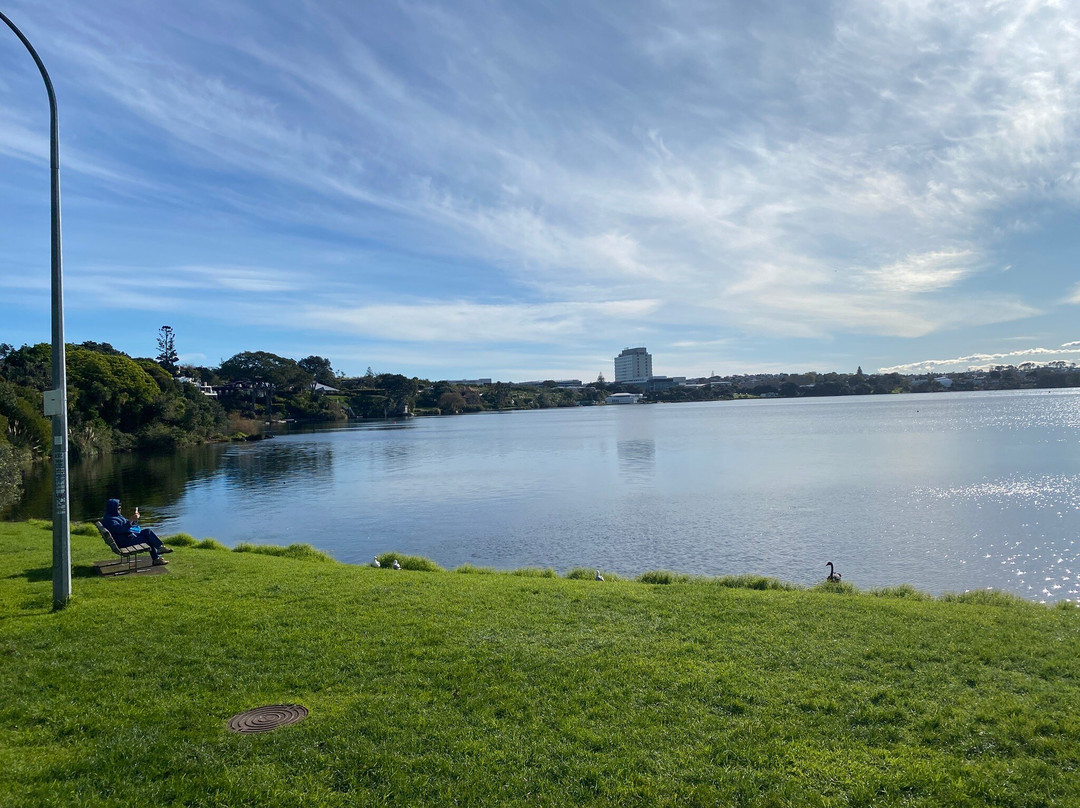 Lake Pupuke-奥克兰中心地区必去景点