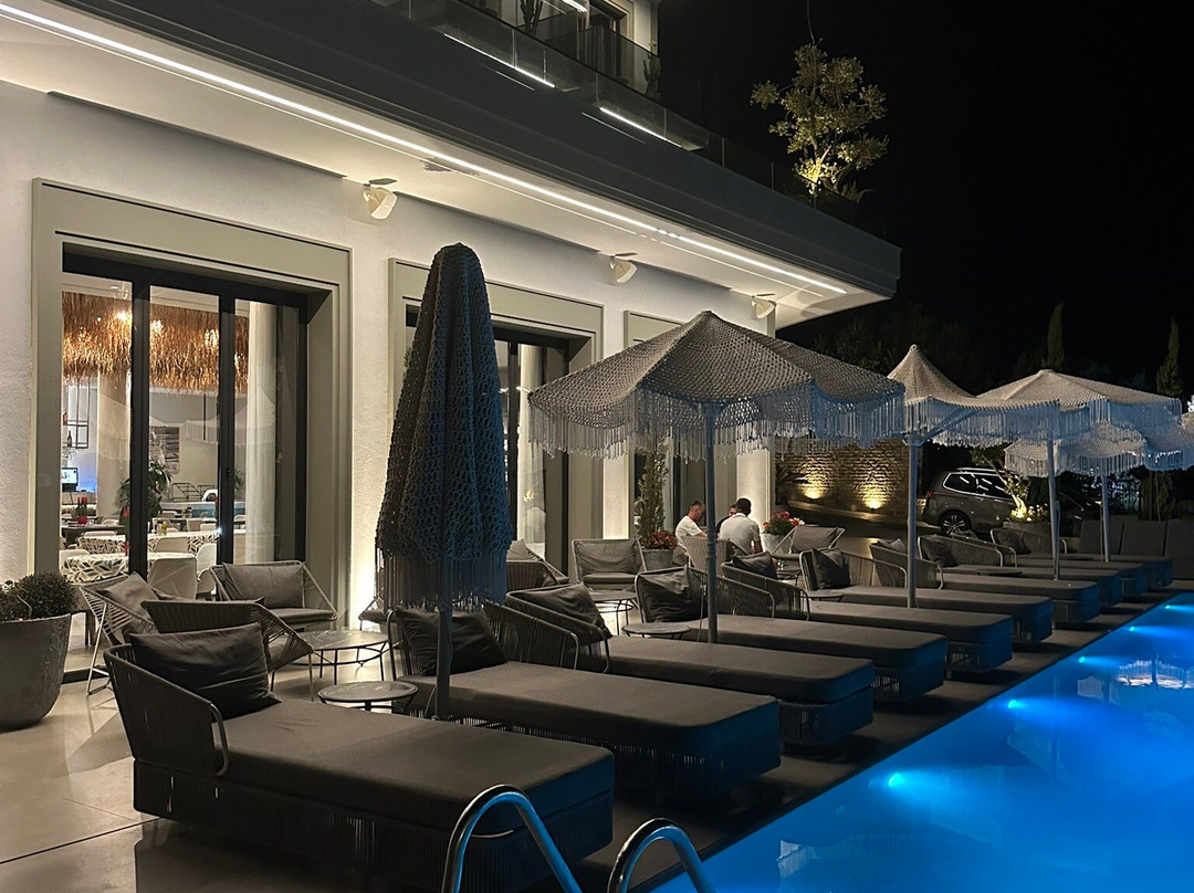 Mazarine Hotel主图