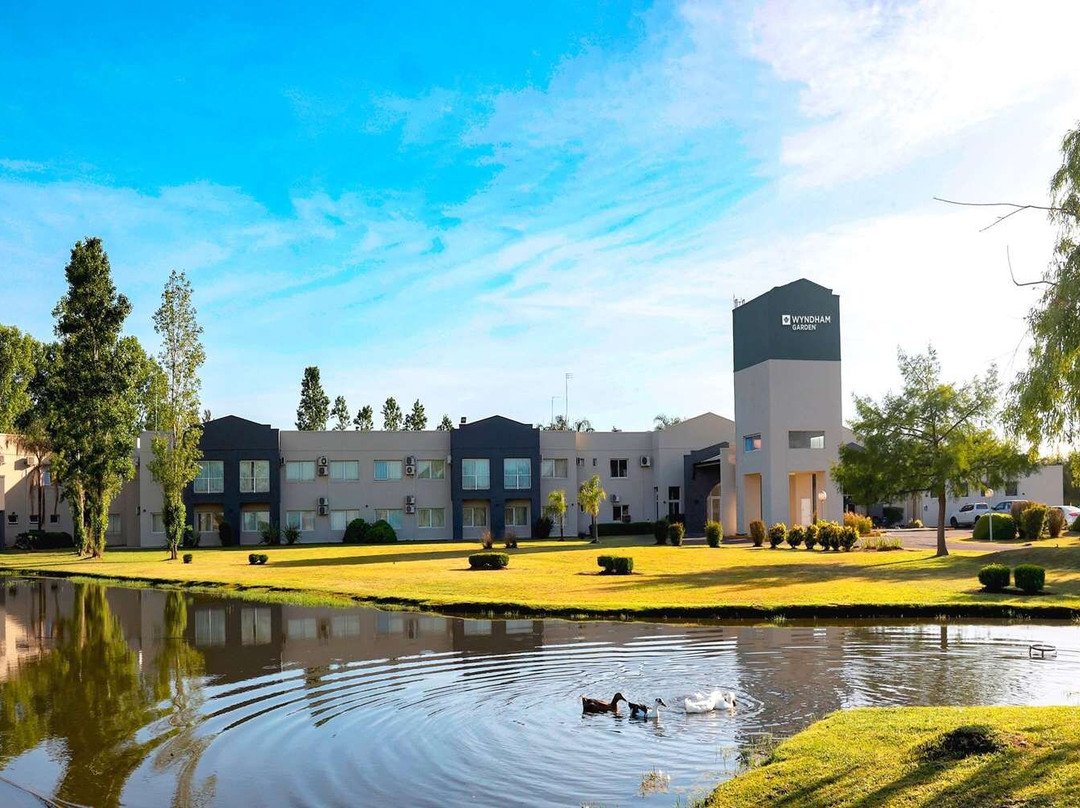 Zarate酒店住宿-Wyndham Garden Campana