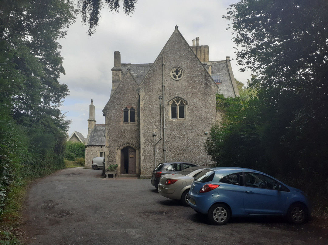 Monkton Wyld Court主图