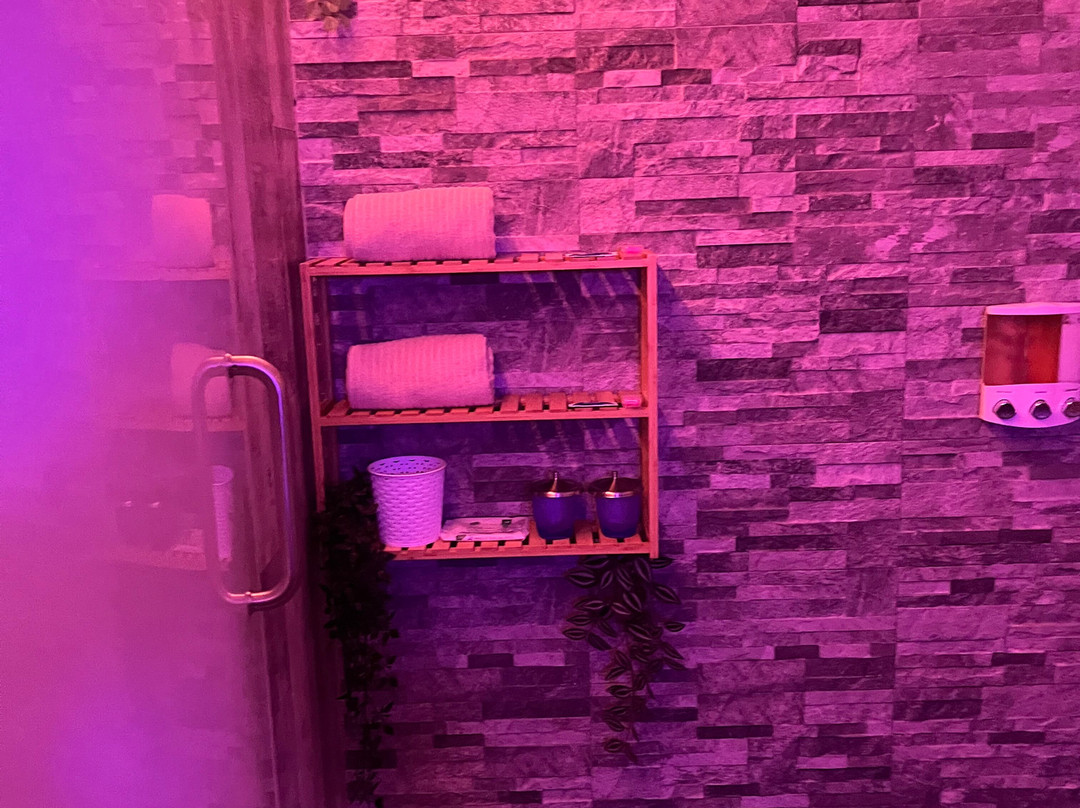 Revival Float Rooms-利默里克必去景点