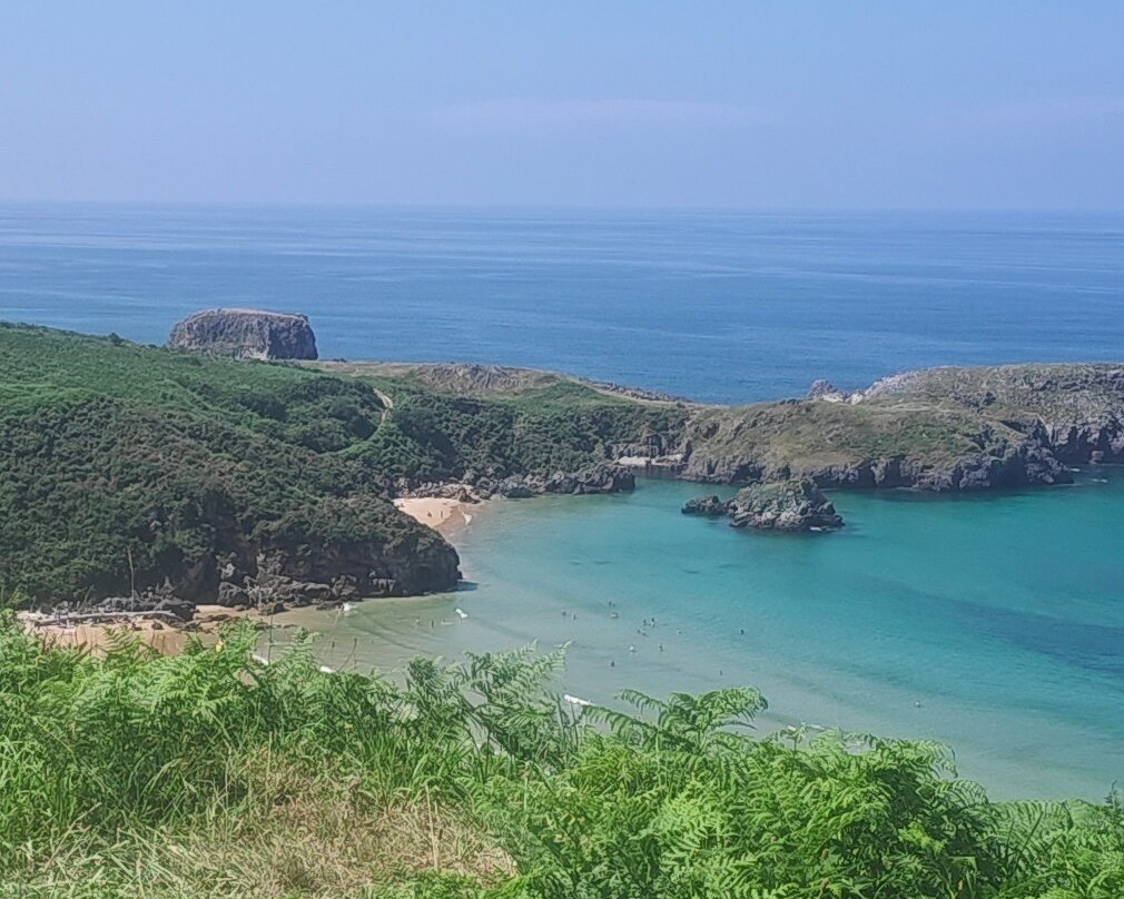 Playa de Torimbia-Nueva de Llanes必去景点
