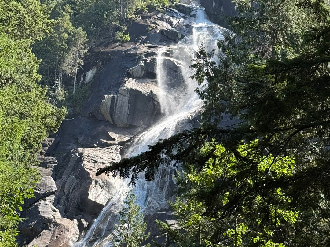 Shannon Falls Provincial Park-斯阔米什必去景点