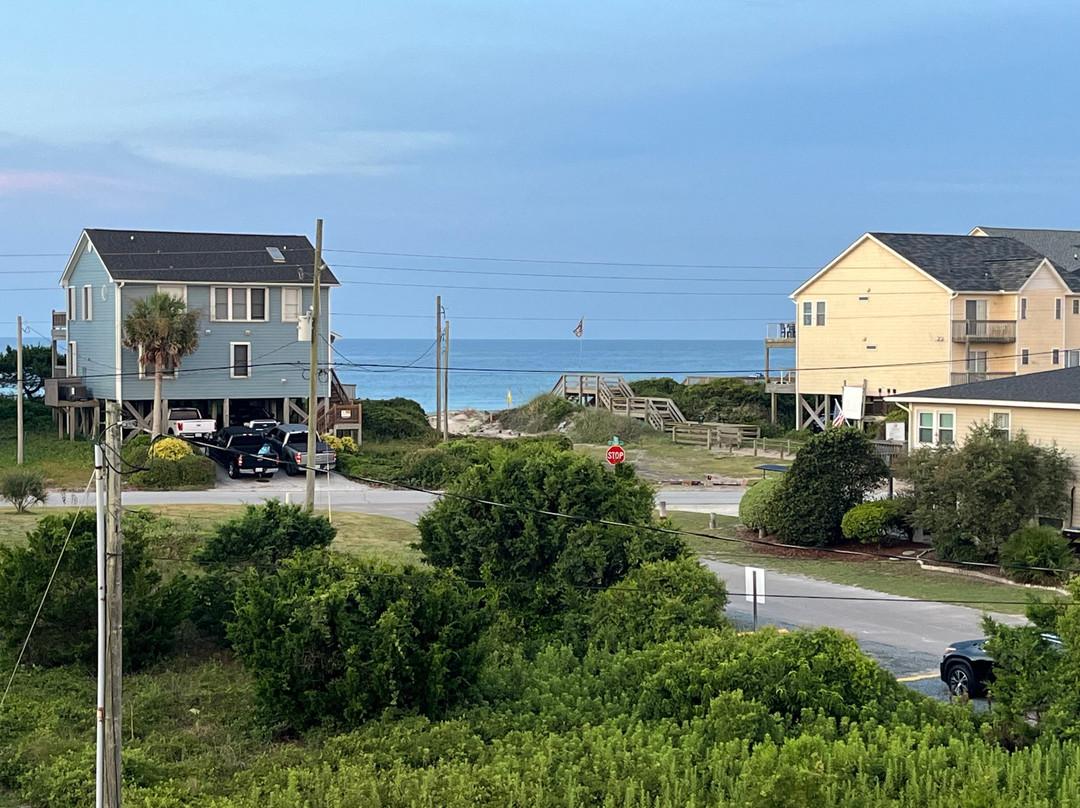 Saltwater Suites on Topsail Island主图