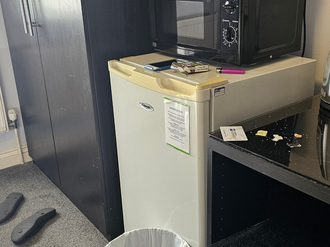 西陵敦王子大饭店主图