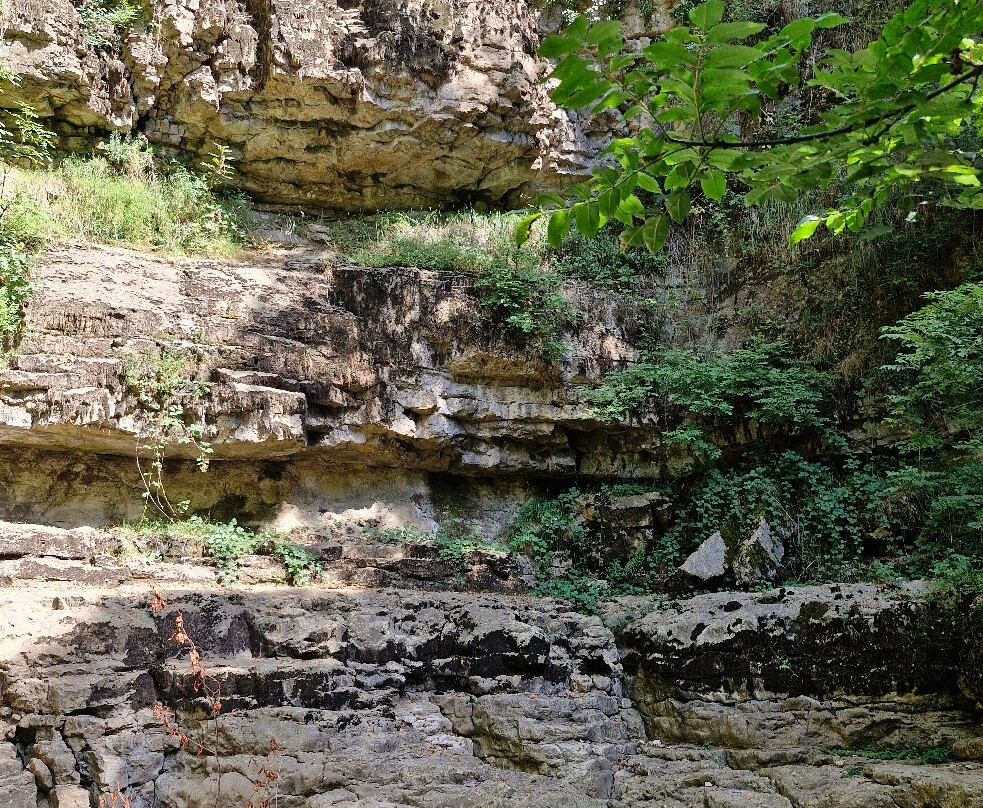 Cascada de las Pisas-布尔戈斯省必去景点