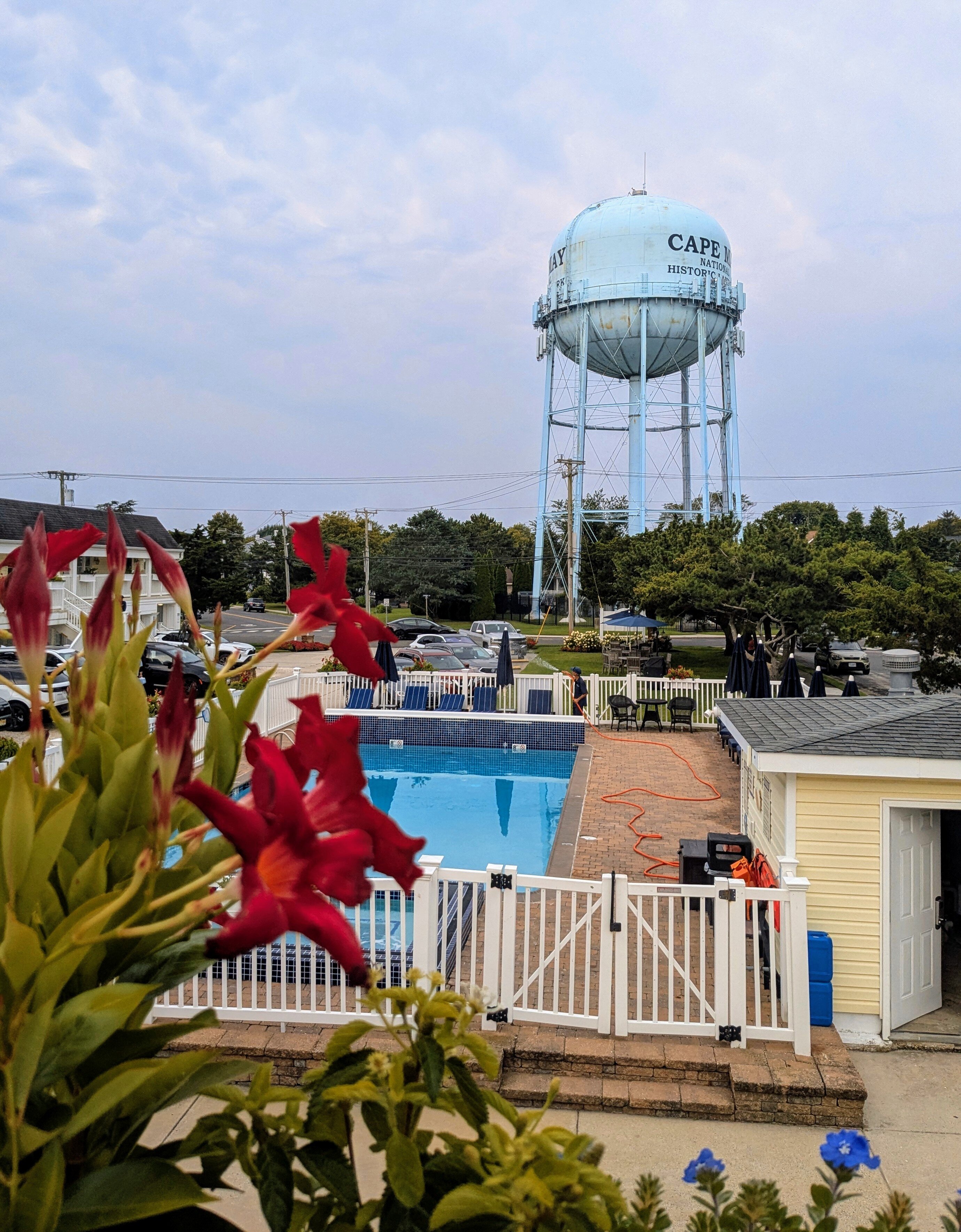 Beach Club on Madison Avenue-官方