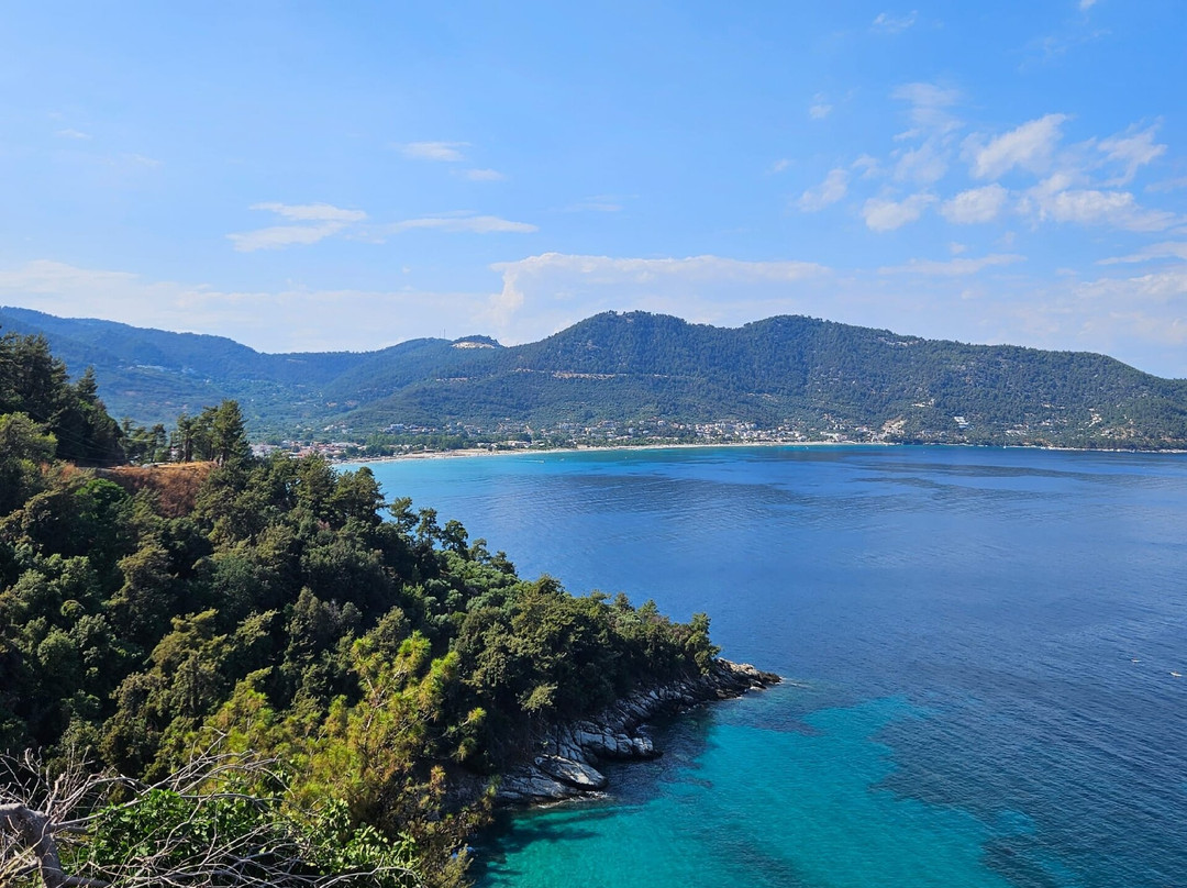 科瑞纳酒店主图