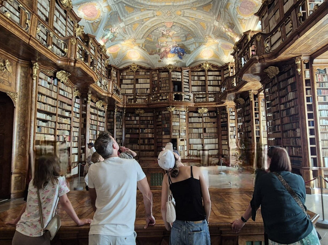 Augustiner-Chorherrenstift St. Florian-St. Florian必去景点