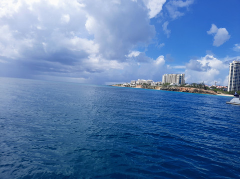 Rib Adventure Sxm-Cole Bay必去景点