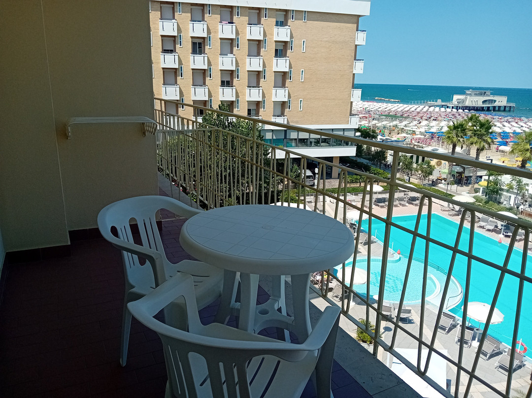 Miramare Hotel & Spa主图