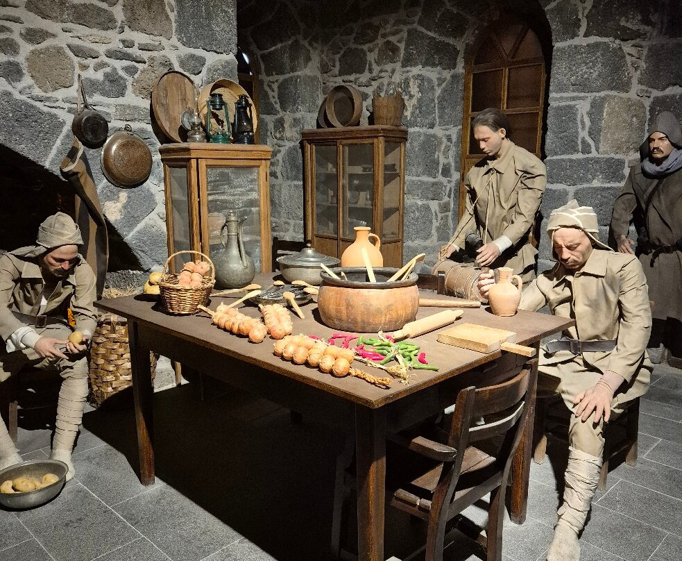 Kafkas Cephesi Harp Tarihi Muzesi-Kars必去景点