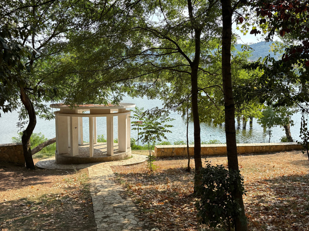 Grand Park (Parku i Madh)-地拉那必去景点