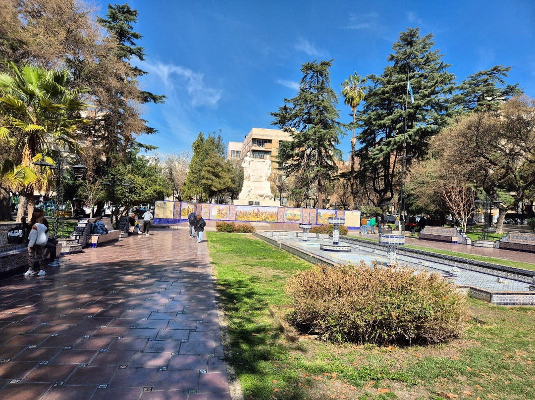 Plaza España-门多萨必去景点