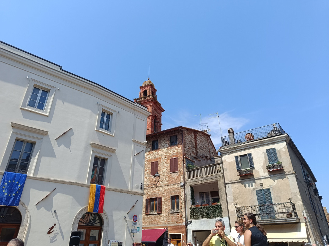 Porta Senese-Castiglione del Lago必去景点