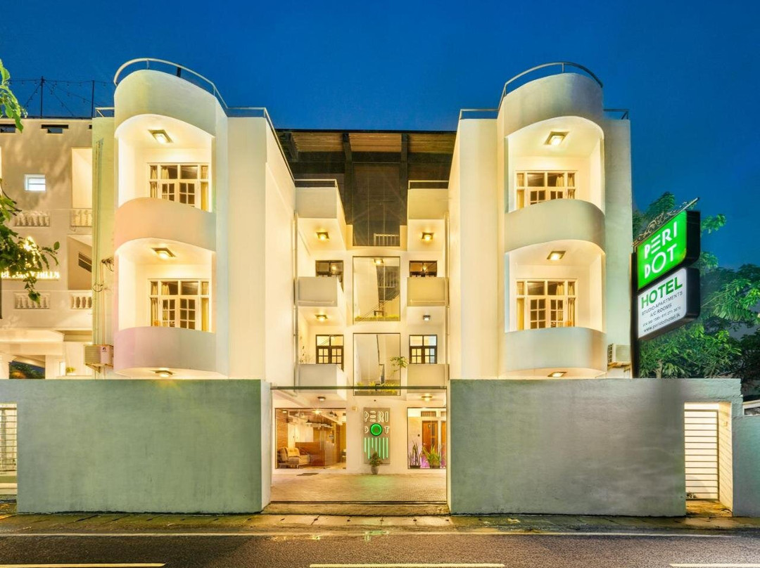 Peridot Hotels Mount Lavinia