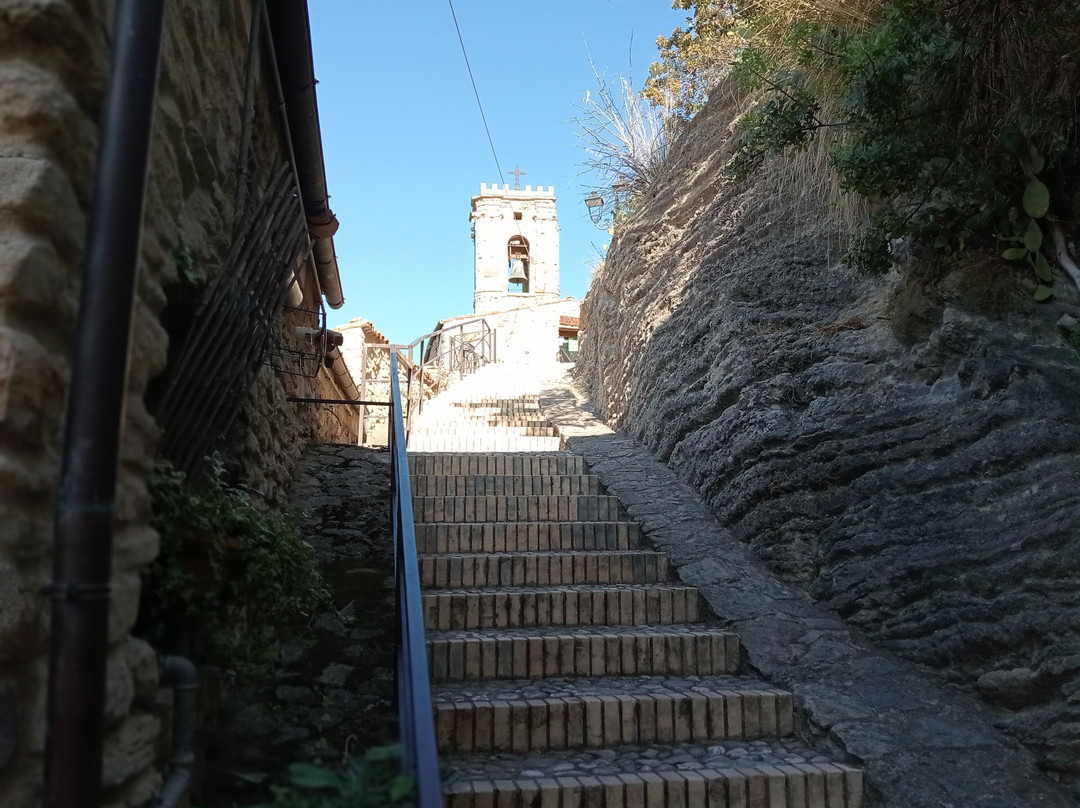 Chiesa di San Pietro-Roccascalegna必去景点