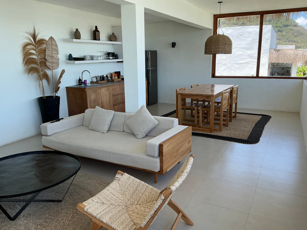 Amber Lombok Beach Resort主图