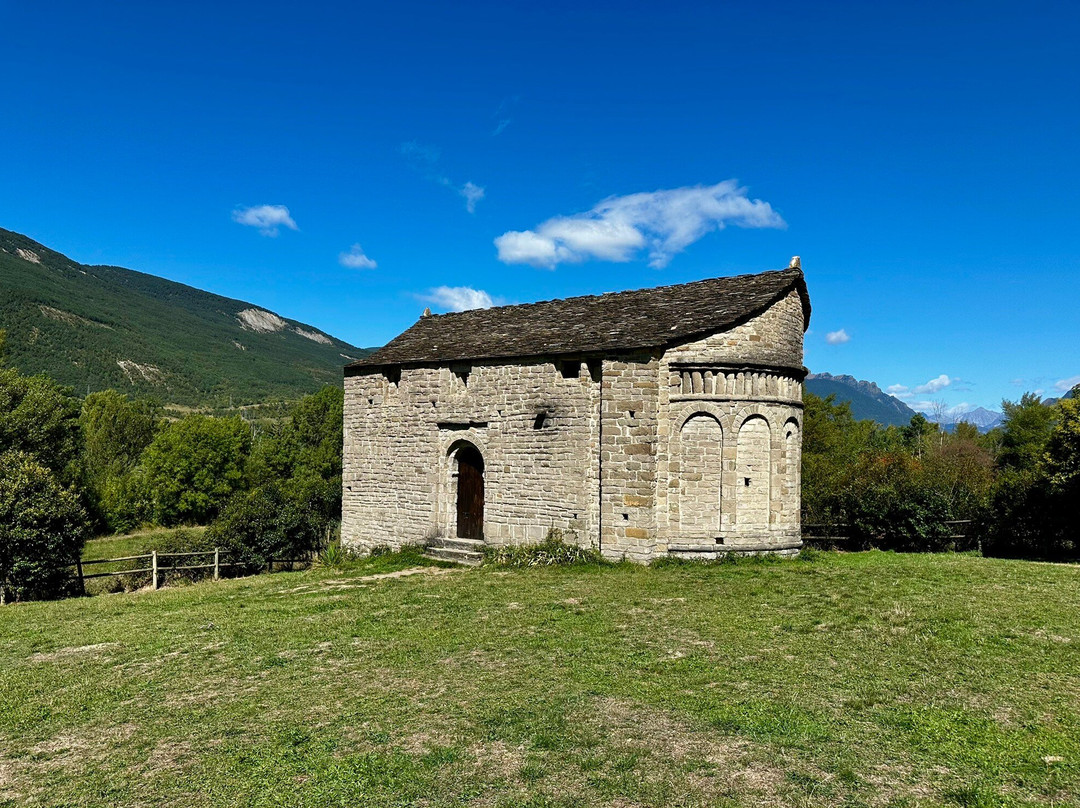 Iglesia de San Juan de Busa-Larrede必去景点