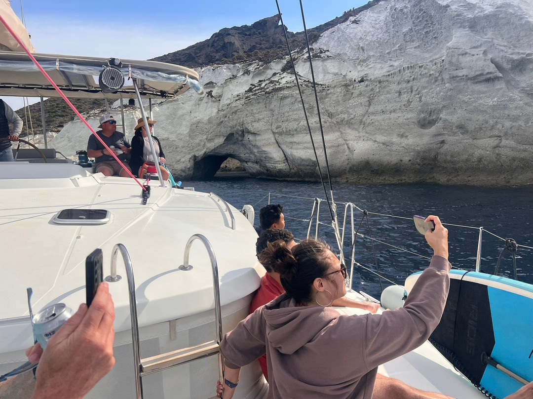 Polco Sailing Cruises-Adamas必去景点