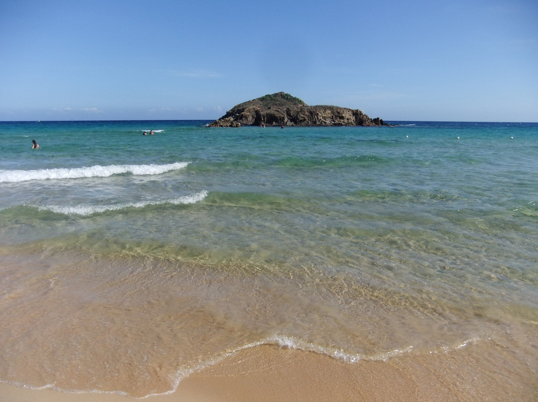 Spiaggia Su Giudeu-Domus de Maria必去景点