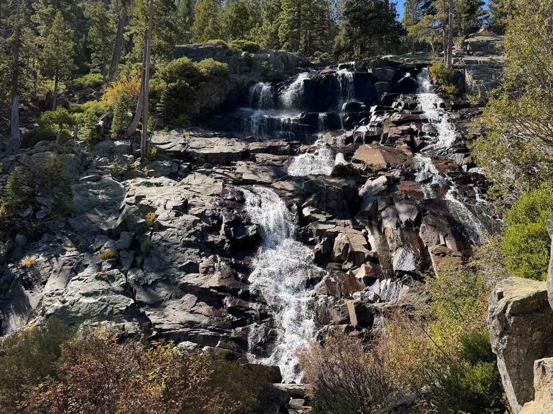 Lower Eagle Falls-南太浩湖必去景点
