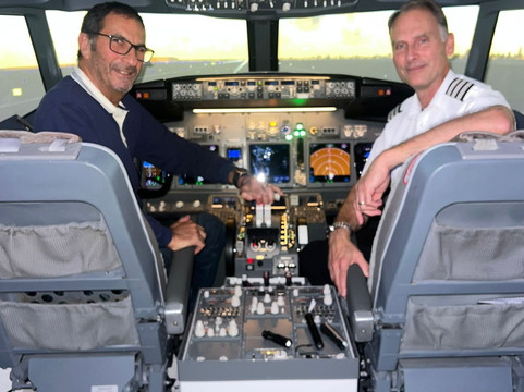 Voyager Flight Simulation Ltd-卢顿必去景点