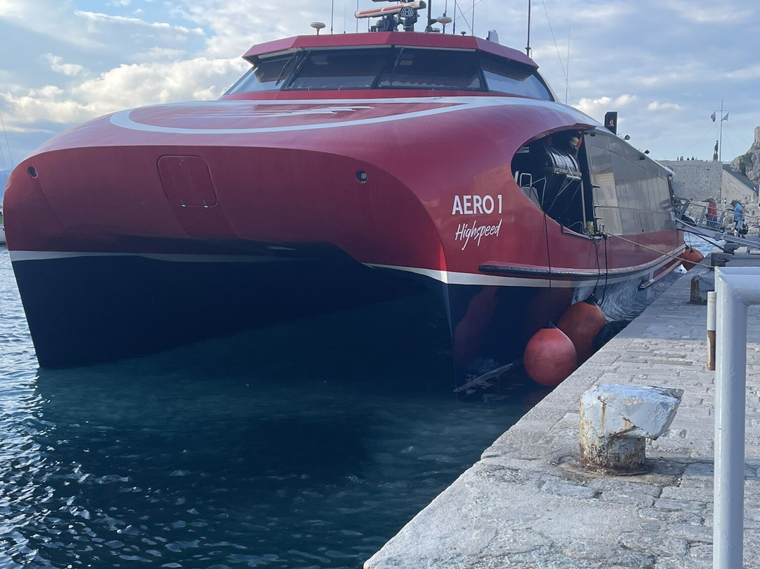 Leonard Cohen Memorial-Hydra Town必去景点