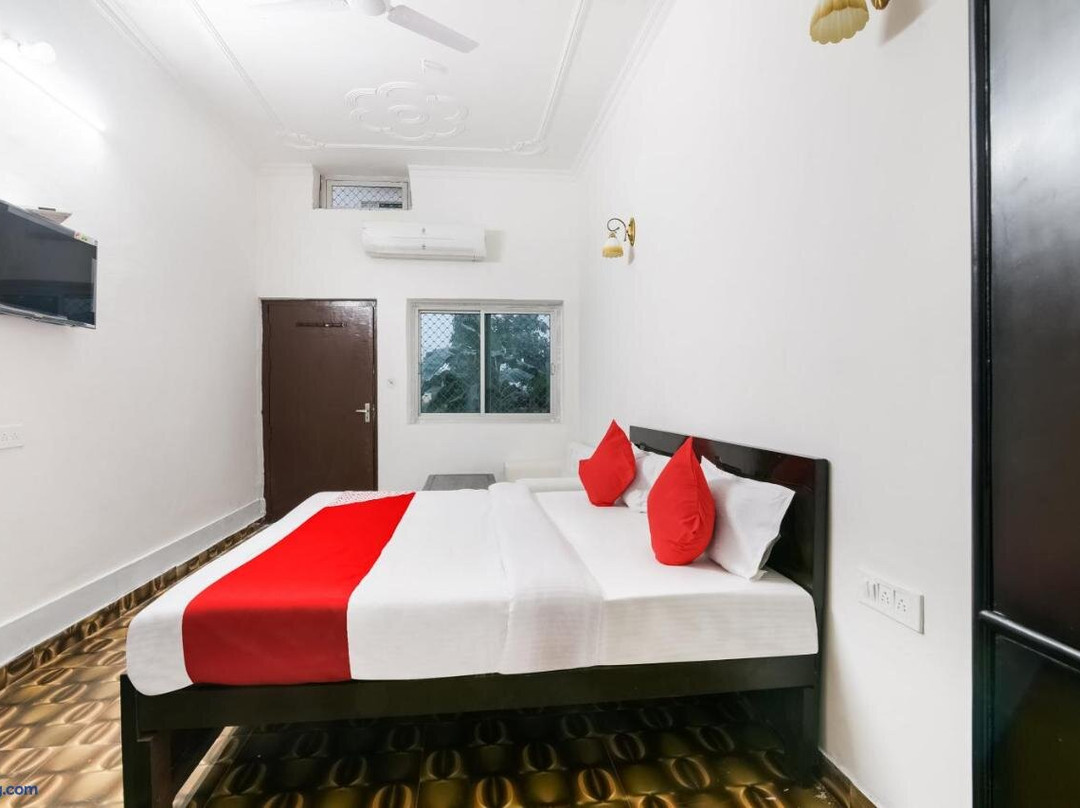 Oyo Flagship Hotel Kavyanjali