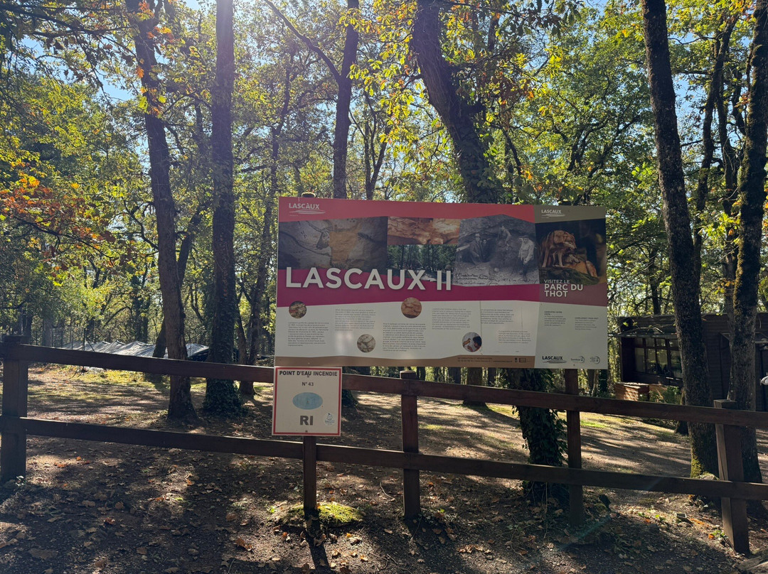 Montignac-Lascaux旅游景点-Lascaux II