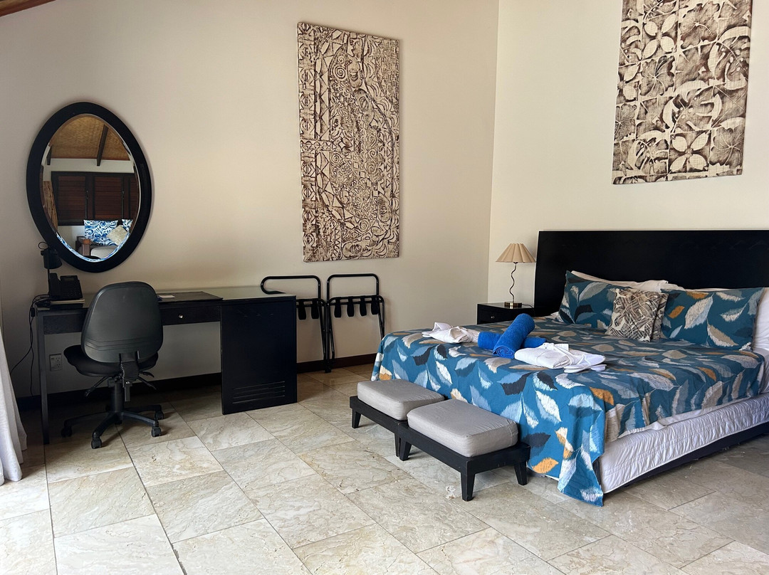 皇冠海滩度假村温泉酒店主图