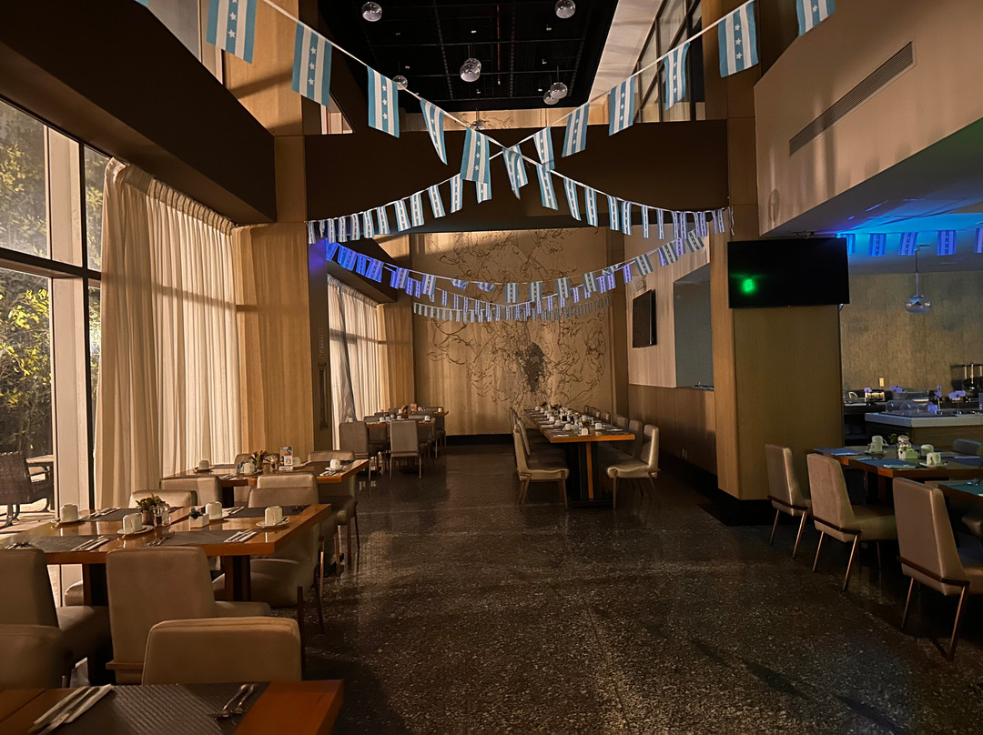 Radisson Hotel Guayaquil主图