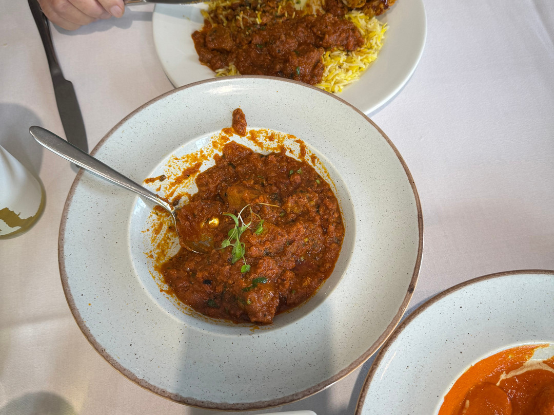 The Burj at the Bell in West Overton