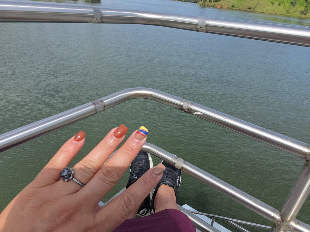 Laguna de Guatape-麦德林必去景点