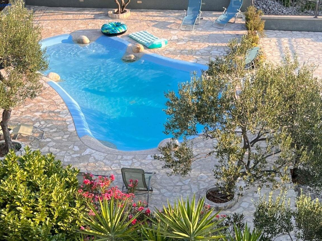 Apartmani Luna