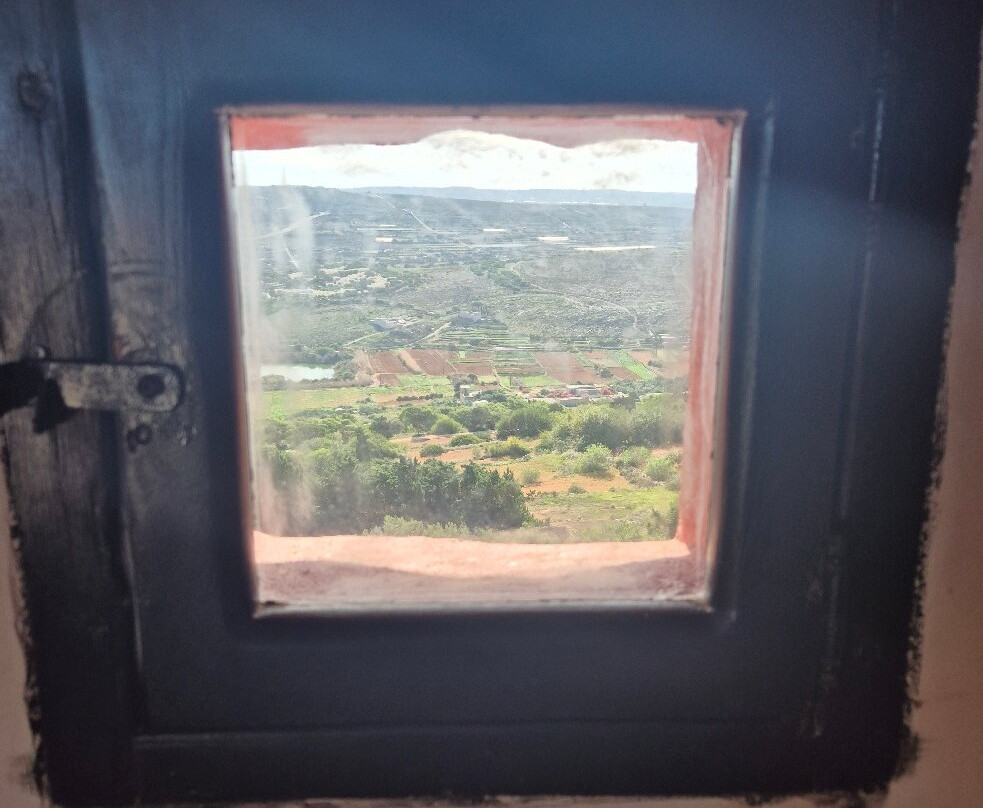 St Agatha's Tower - The Red Tower-梅雷赫必去景点