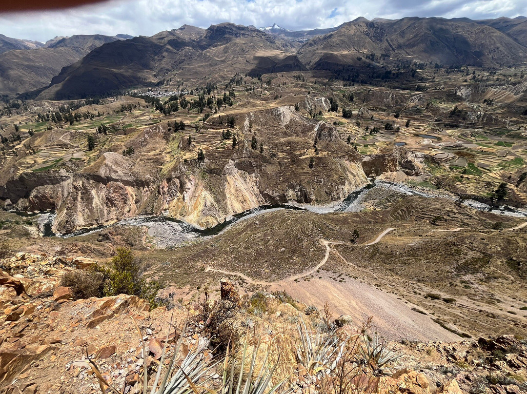 Mirador Cruz del Condor-Cabanaconde必去景点
