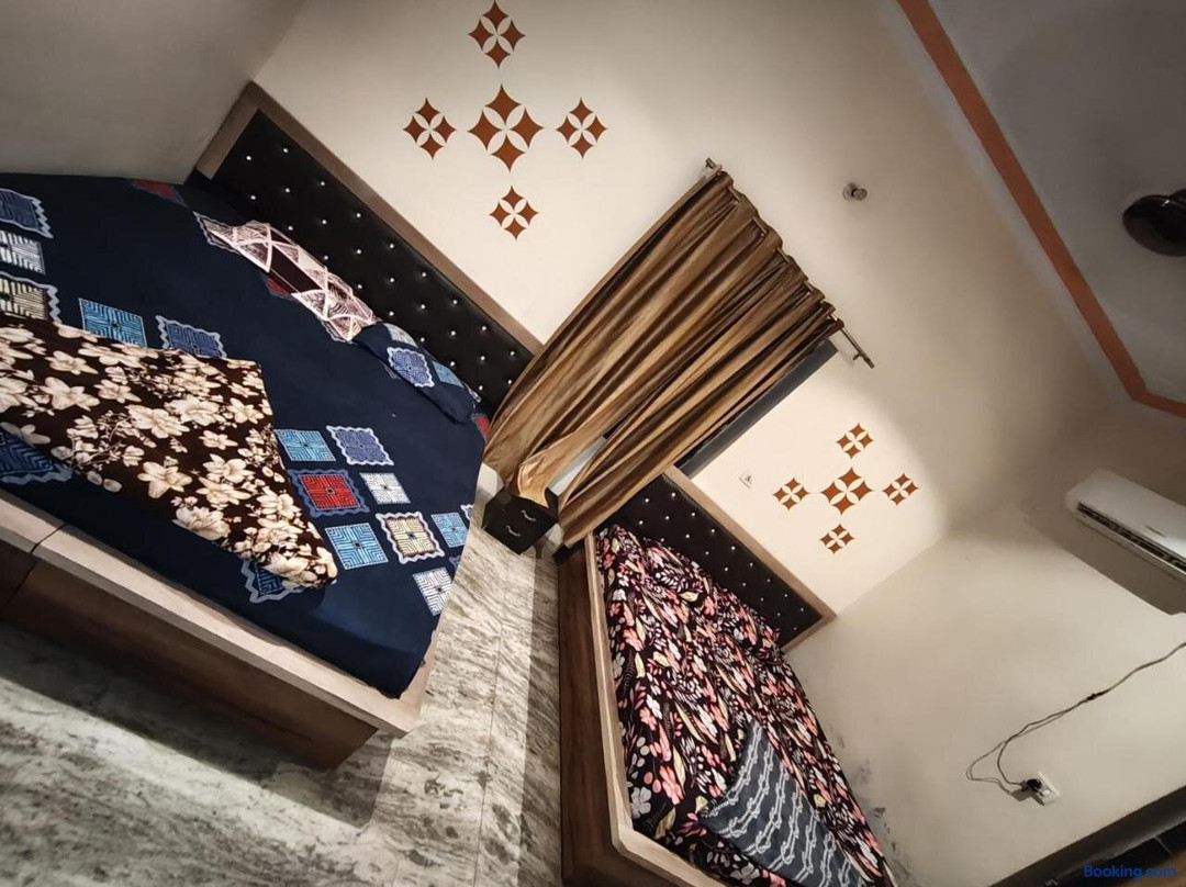 Rajkamal Guest House