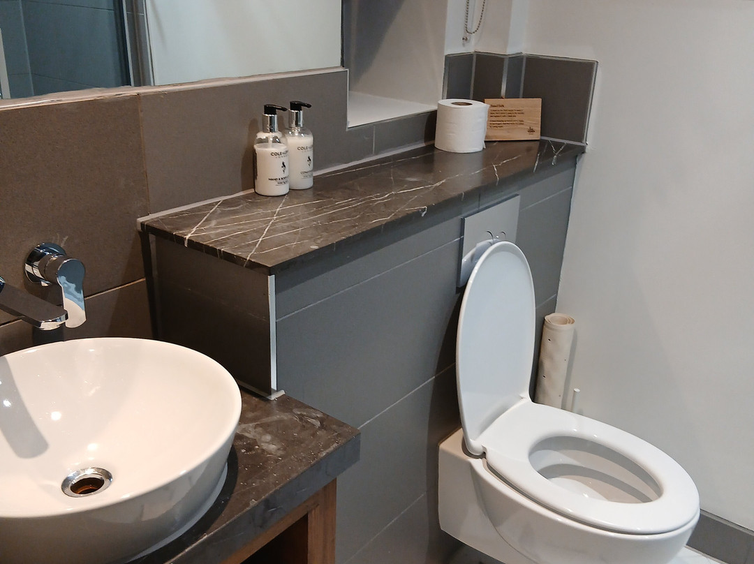 Red Lion (Hotel)主图