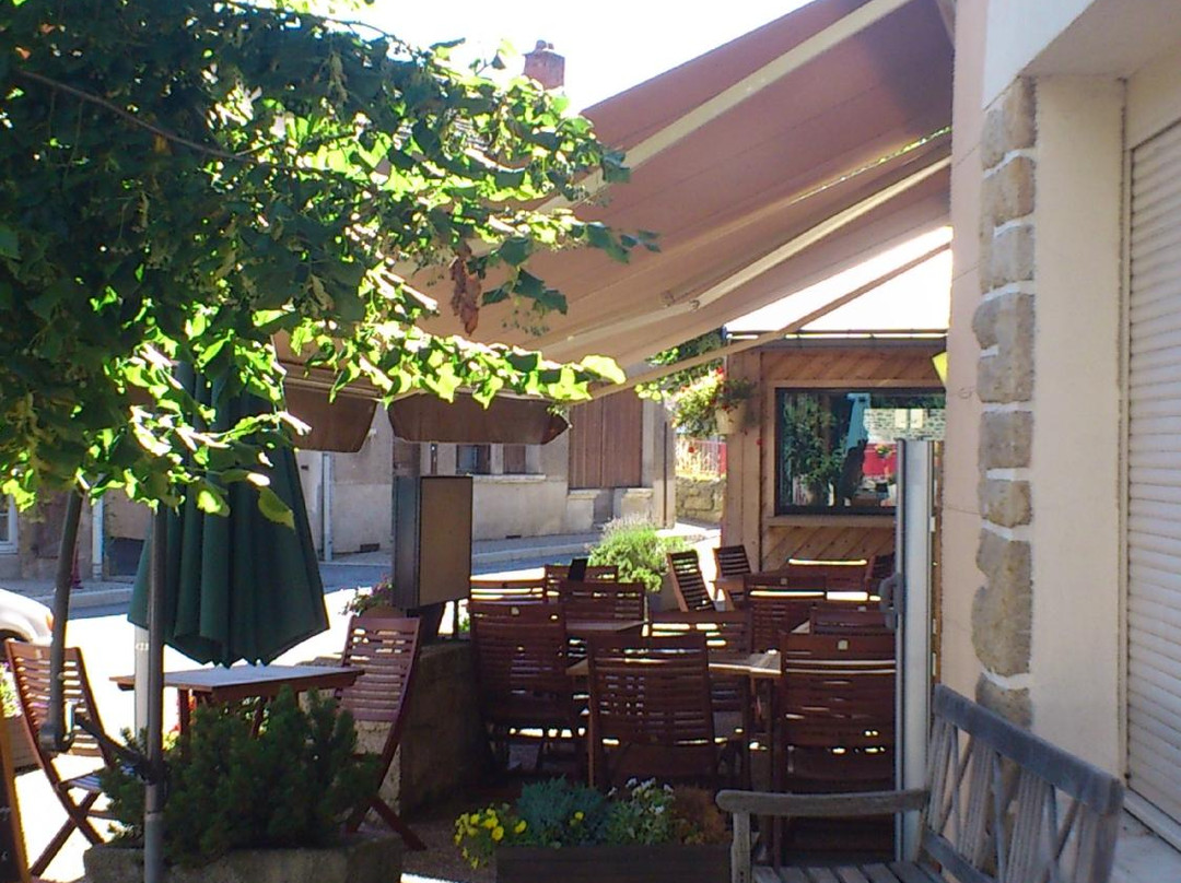 Logis Hôtel le Barriol主图