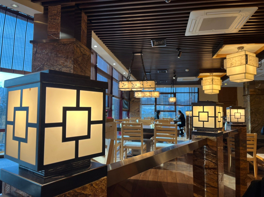 The Bull Hot Pot Restaurant主图